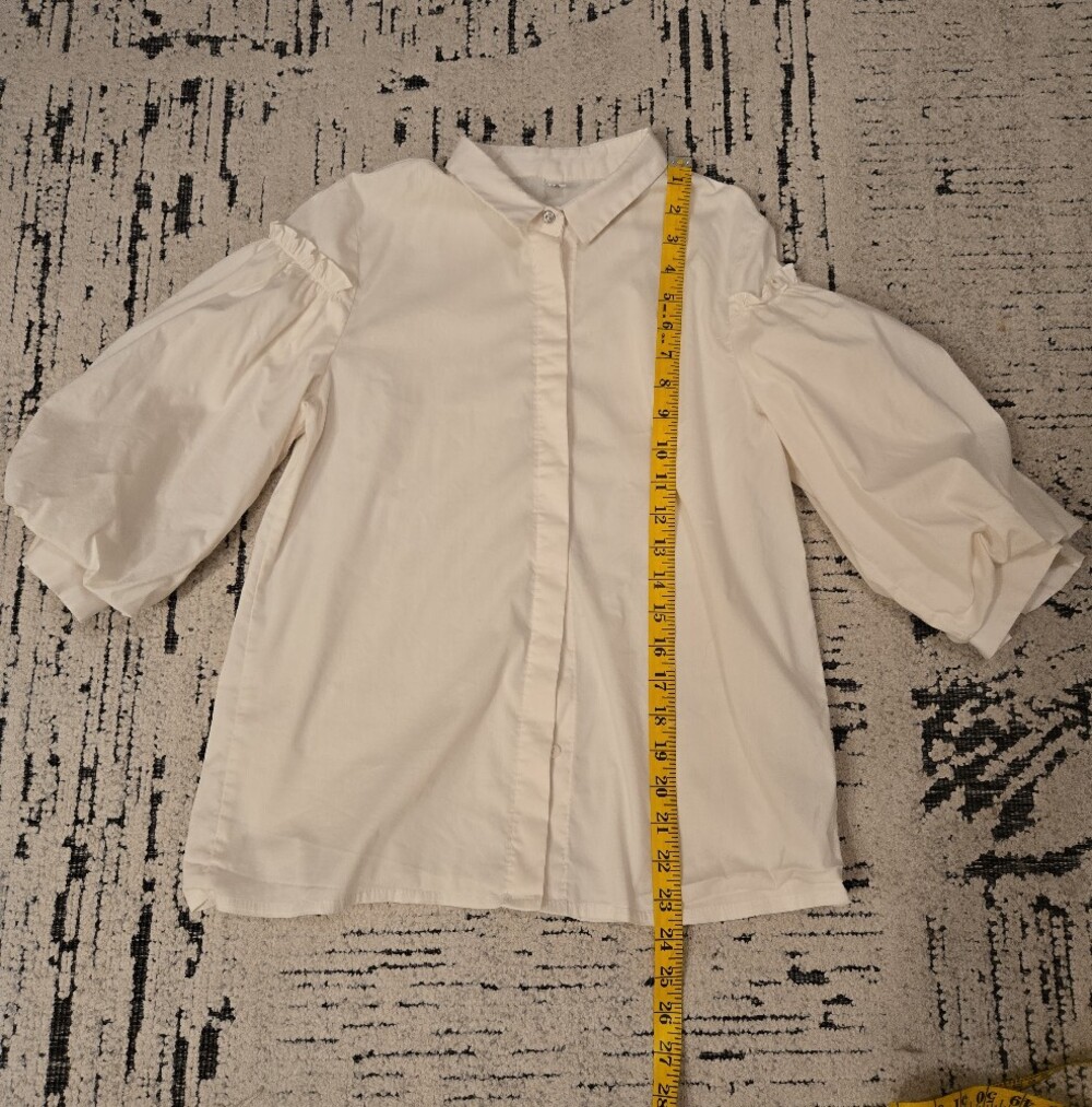 Cream Puff-Sleeve Button-Up Top - Picture 5 of 6